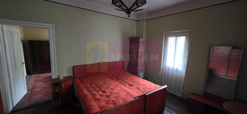 Etaj vila istorica de vanzare in Sinaia – Zona Furnica