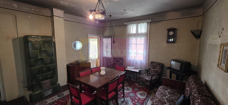 Etaj vila istorica de vanzare in Sinaia – Zona Furnica