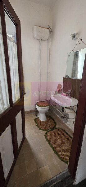 Etaj vila istorica de vanzare in Sinaia – Zona Furnica